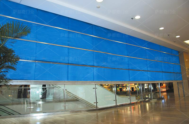 無(wú)機(jī)布防火卷簾門(mén)